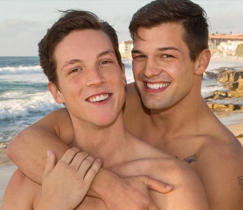 Sean Cody : タチで腹筋バキバキ＆腹斜筋や背中もキレキレのBrysenが爽やかイケメンColeをガン掘り